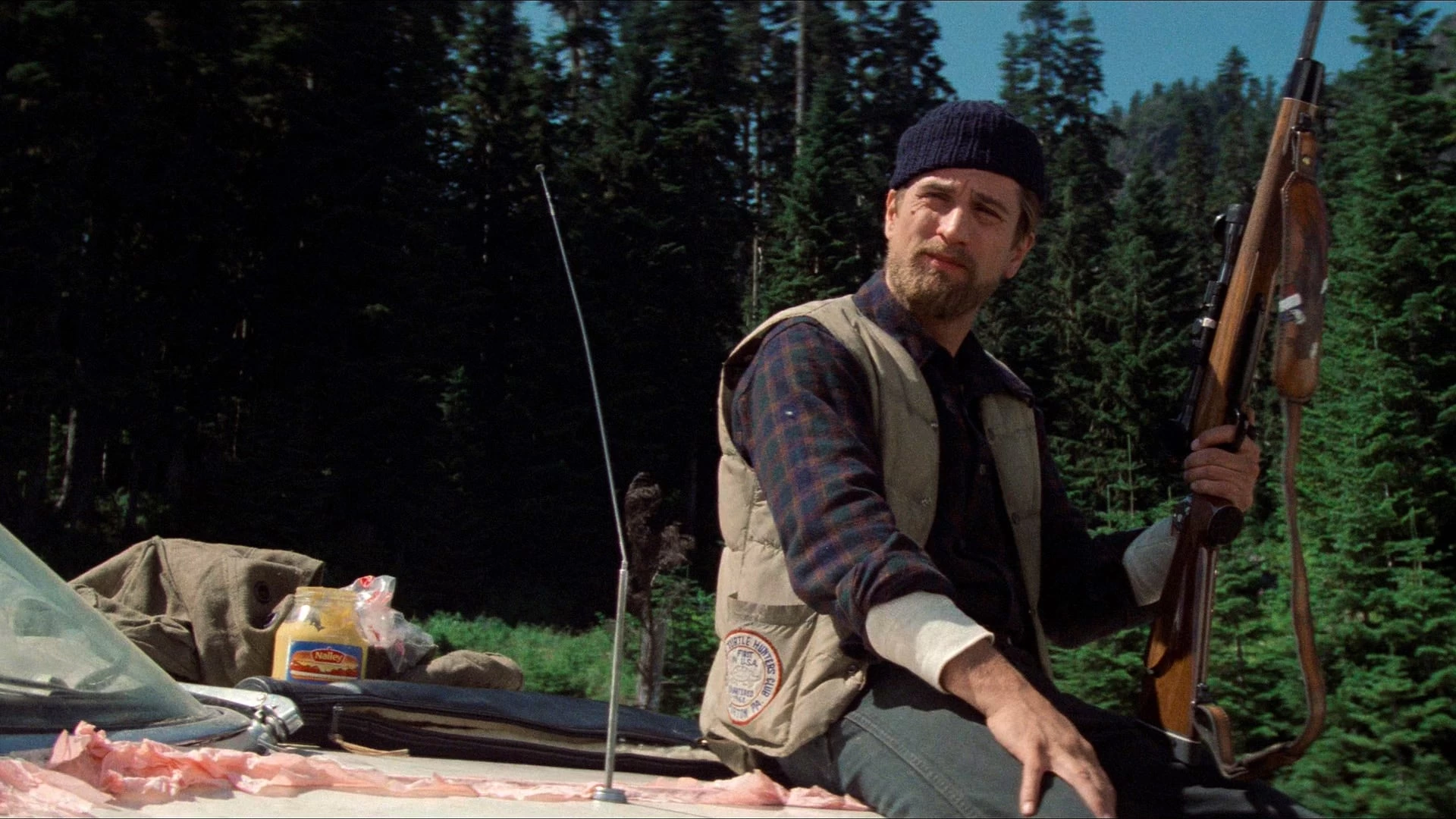 The deer hunter. Де ниро охотник на оленей. The deer hunter. The deer hunter. Охотник на оленей 1978.